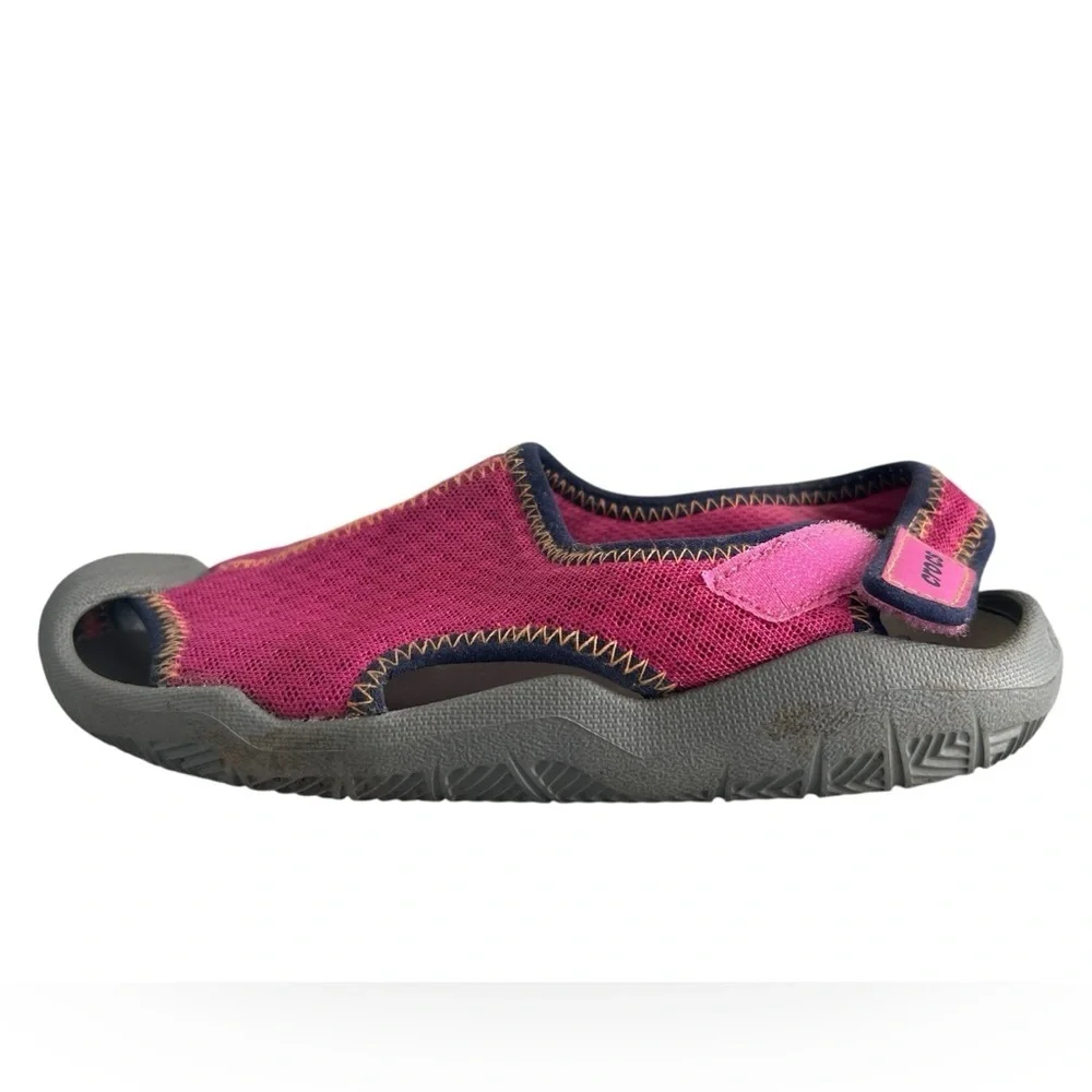 CROCS Pink and Gray Water Shoes with Velcro Closure Kids Sz 2